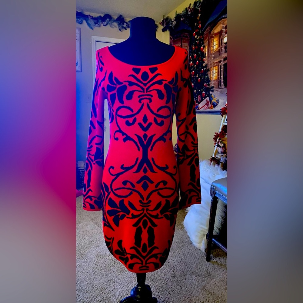 DEREK DRESS